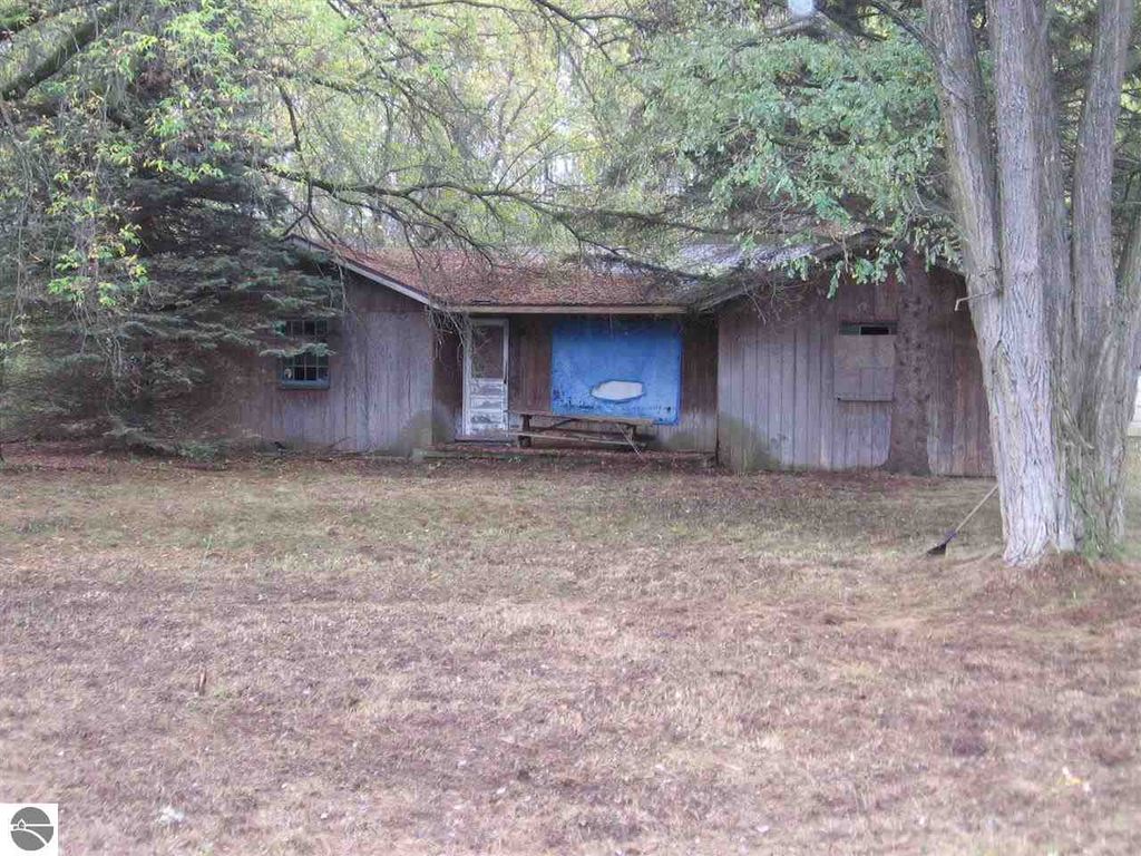 Xxx Flowage Lake Rd, West Branch, MI 48661