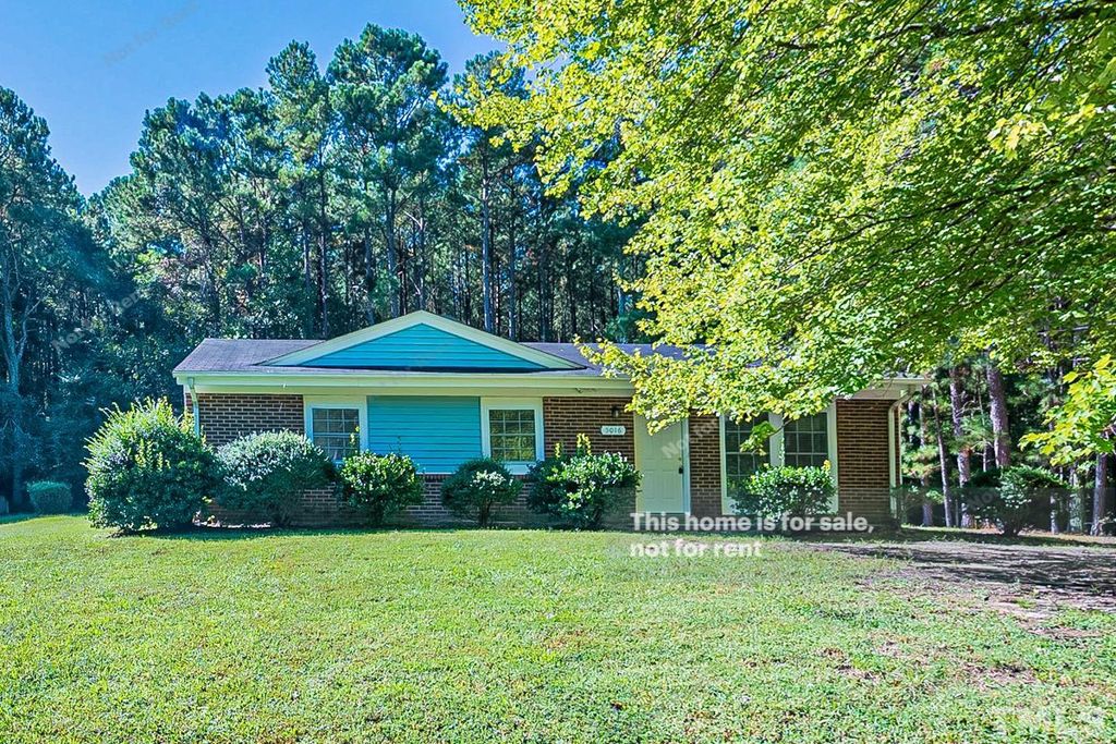 5016 Royal Acres Rd, Raleigh, NC 27610
