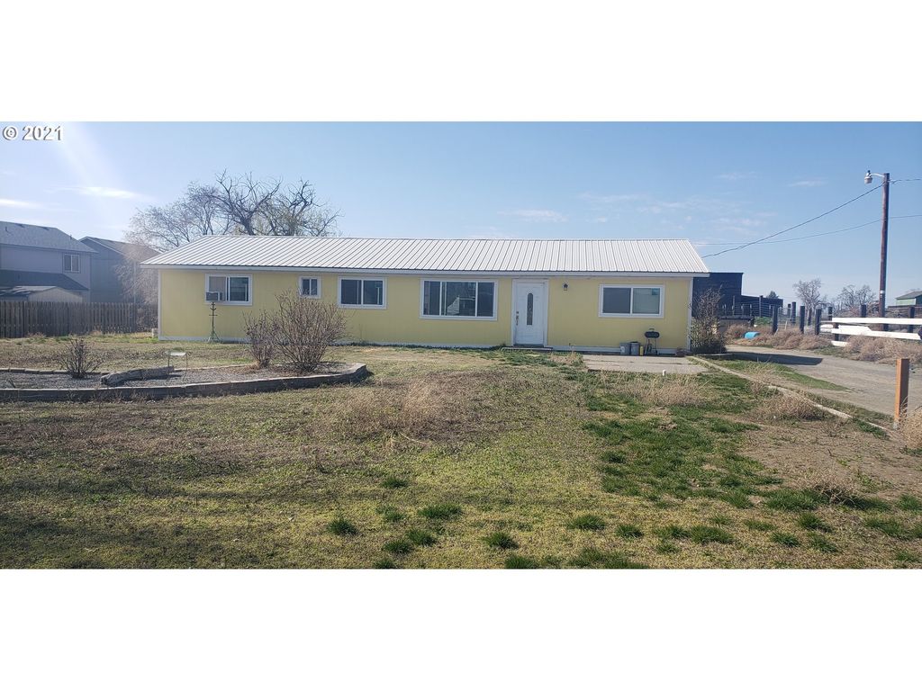 515 S Townsend Rd, Hermiston, OR 97838