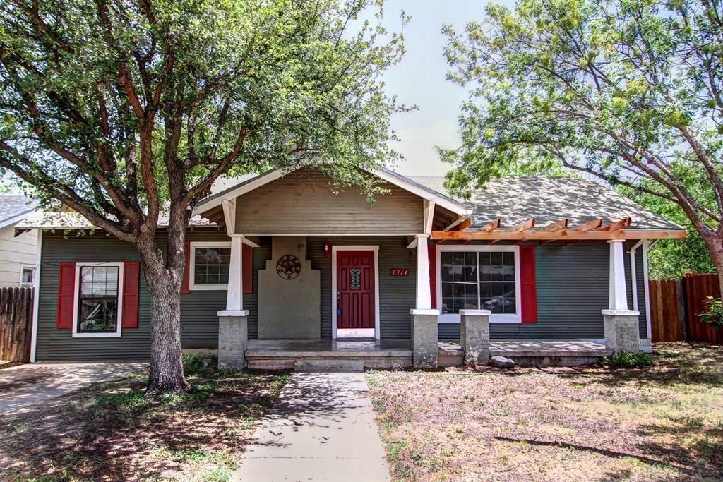 1314 S Jackson St, San Angelo, TX 76901