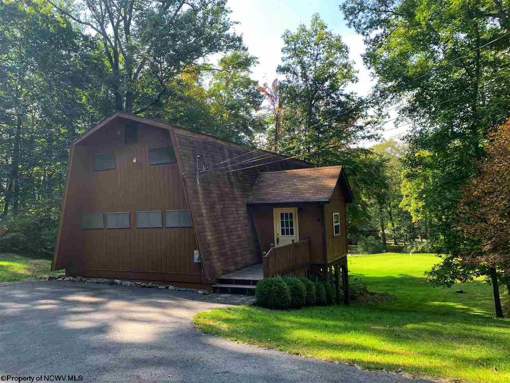 63 Lakeside Rd, Terra Alta, WV 26764 - 2 Bed, 2 Bath Single-Family Home
