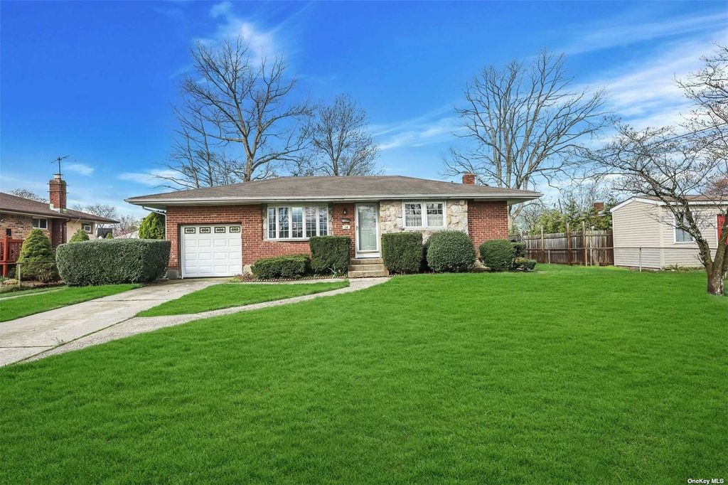 14 W 10th Street, Deer Park, NY 11729 Trulia