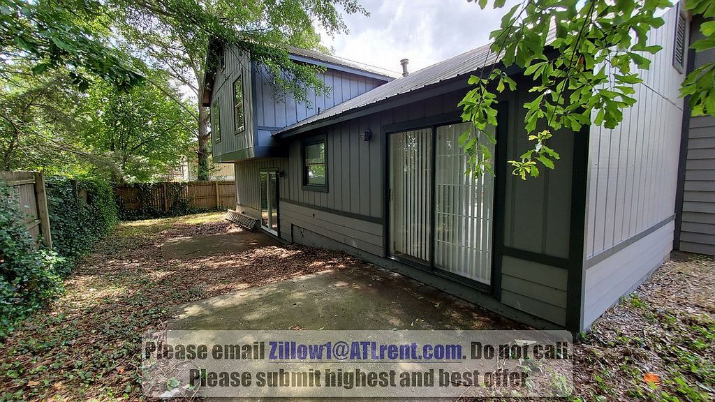 2345 Deep Shoals Cir, Decatur, GA 30034