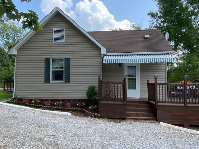 211 S Cloern Ave, Earlington, KY 42410
