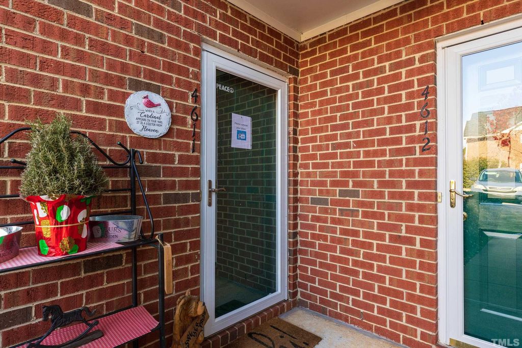 4611 Wellington Ridge Loop, Cary, NC 27518