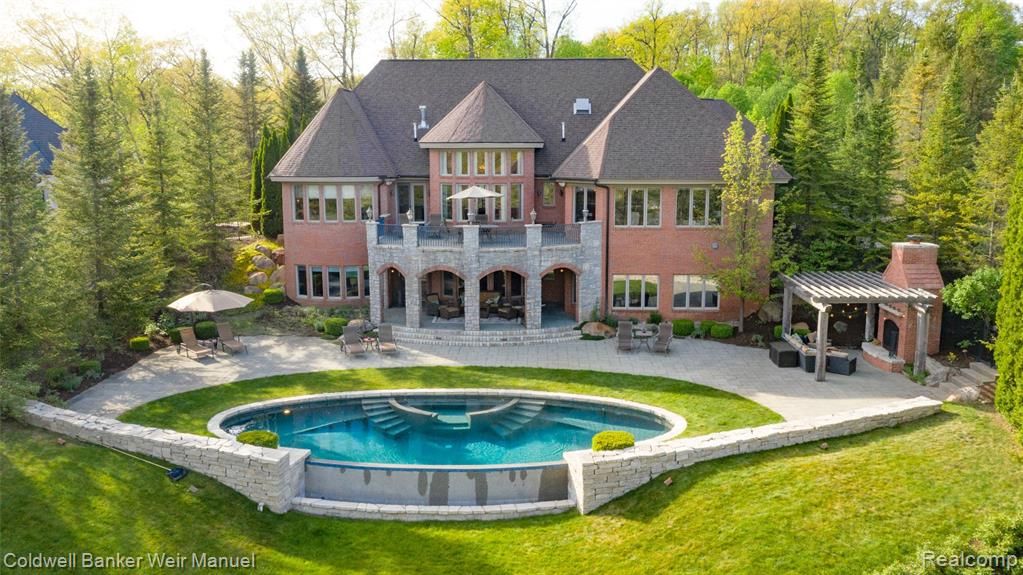 5009 Forest Valley Dr, Clarkston, MI 48348 Trulia