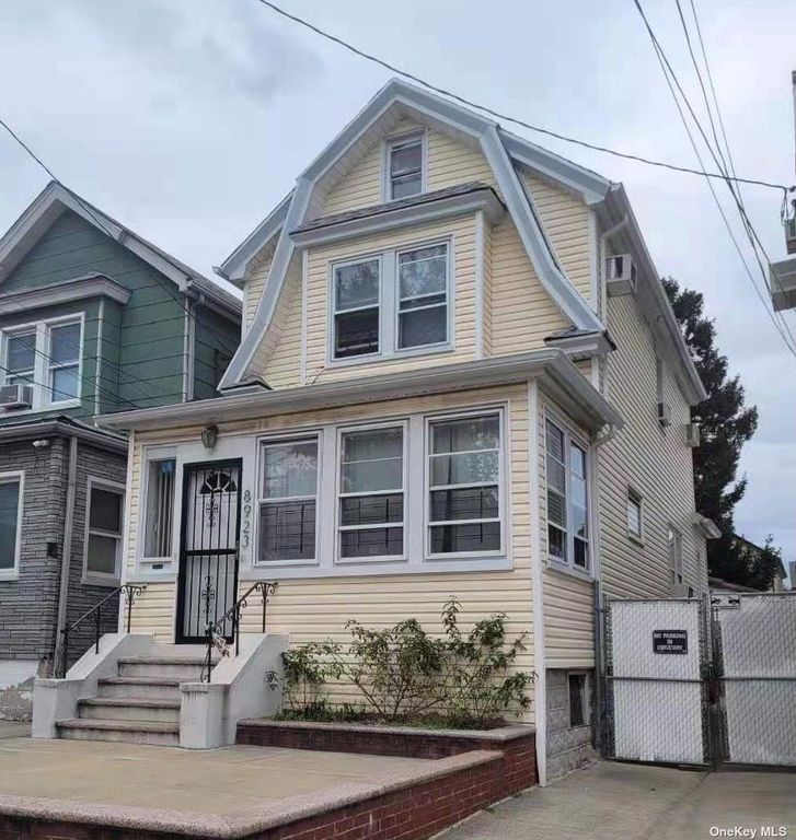 89-23 91st St, Woodhaven, NY 11421
