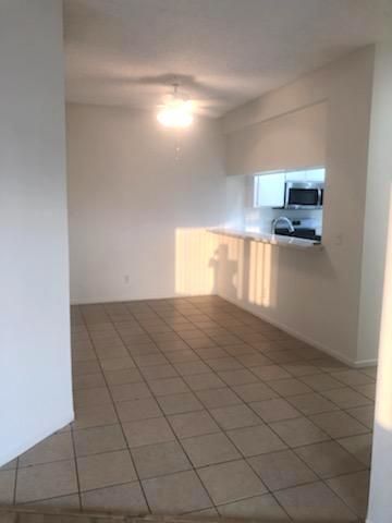 868 S Kingsley Dr #3612, Los Angeles, CA 90005