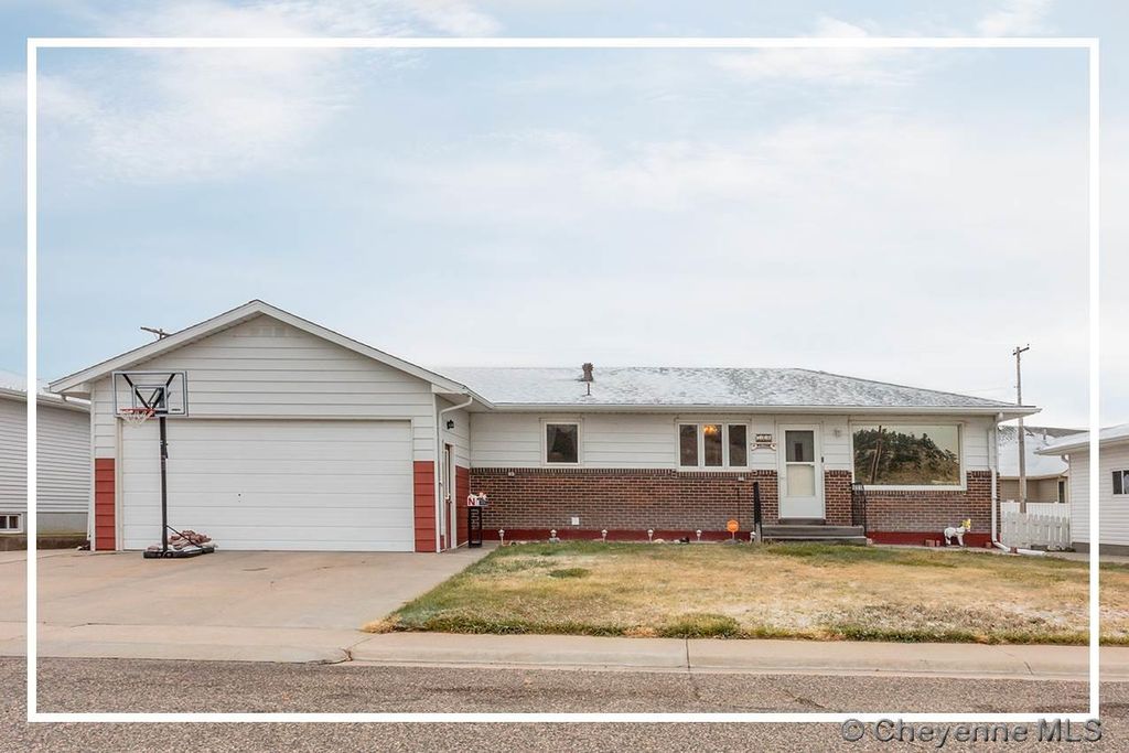 700 Simkins Ave, Pine Bluffs, WY 82082 Trulia