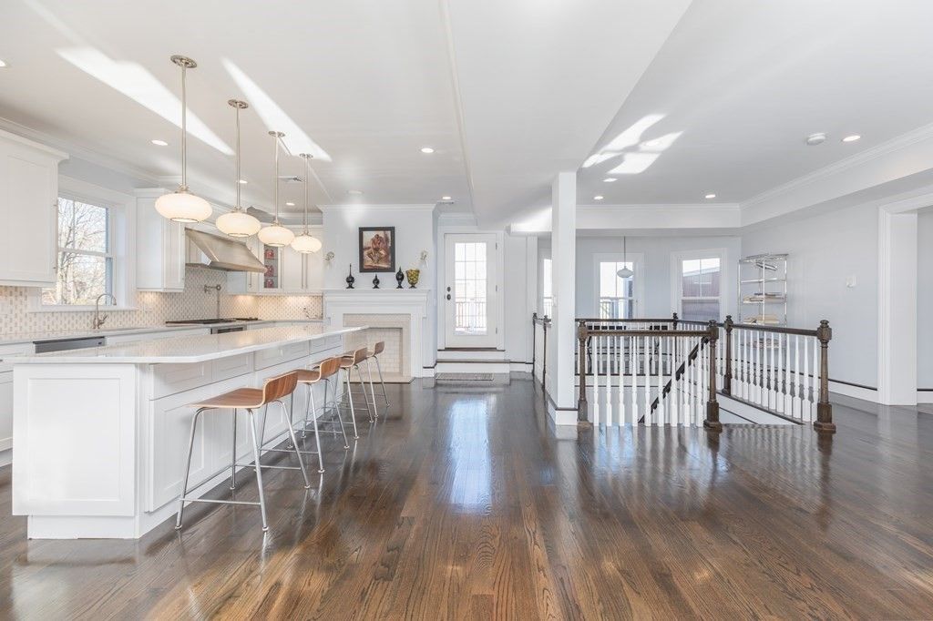 27 Howland St #2B, Dorchester, MA 02121