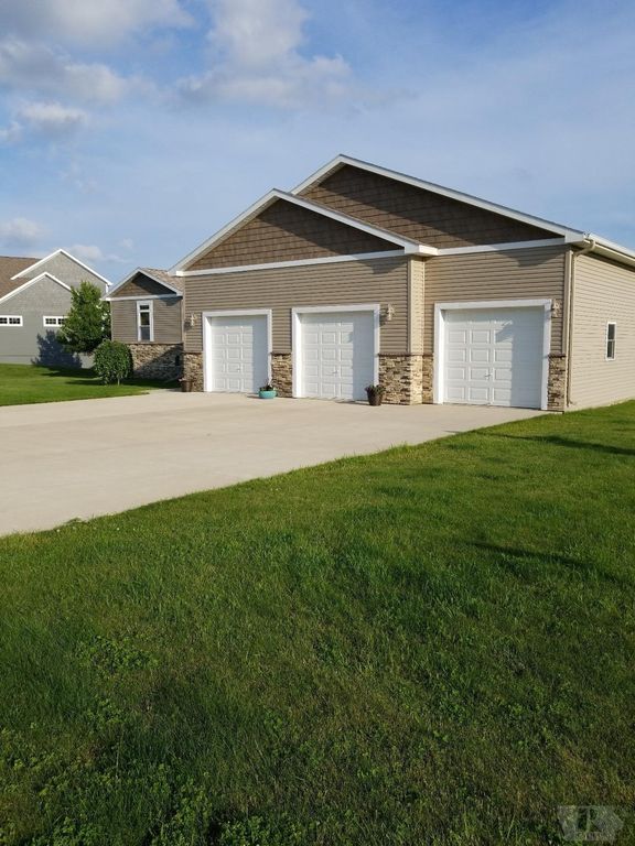 100 Southpointe Ln, Clarion, IA 50525 Trulia
