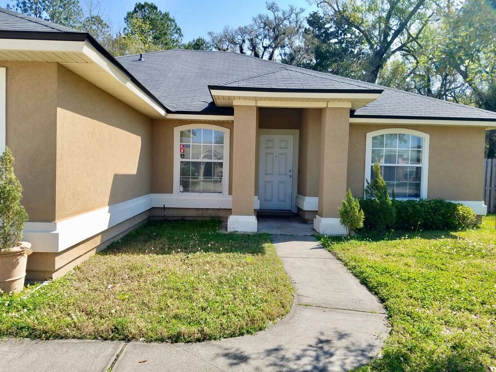 6489 Skyler Jean Dr, Jacksonville, FL 32244