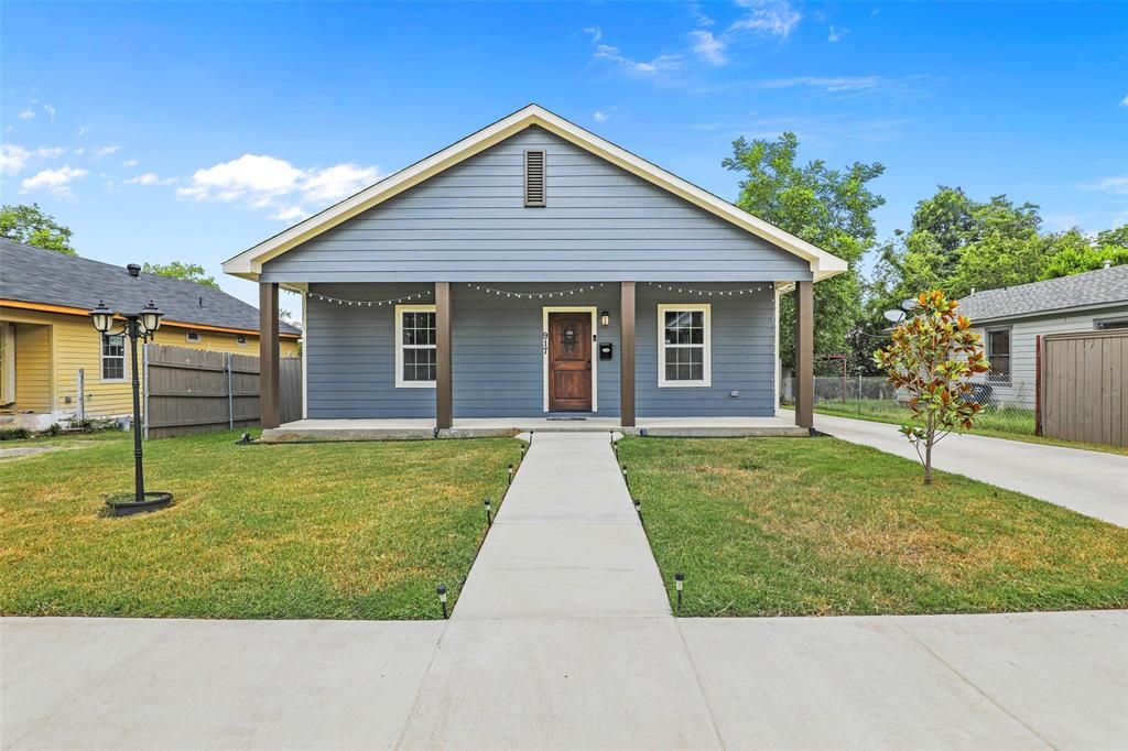917 E Ramsey Ave, Fort Worth, TX 76104