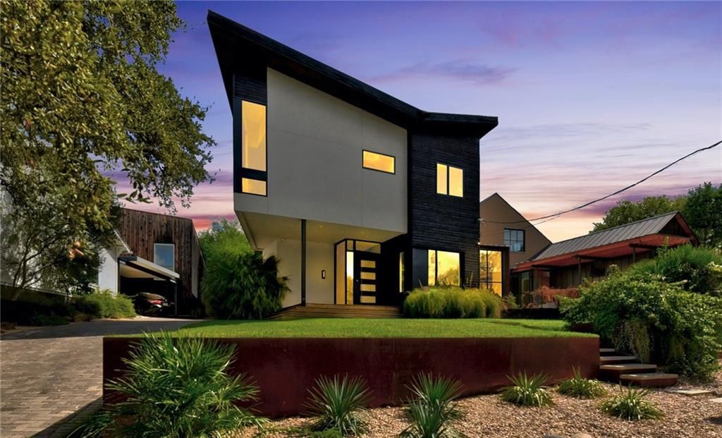 1305 Hillside Ave, Austin, TX 78704