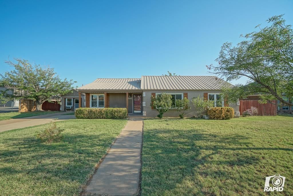 2908 W Michigan Ave, Midland, TX 79701