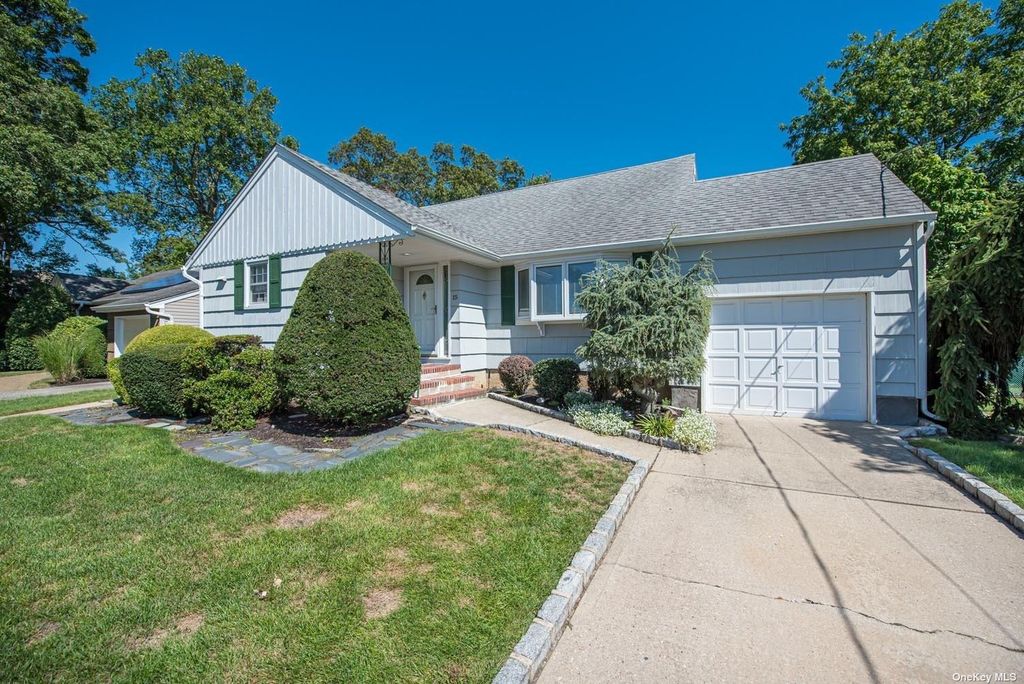 15 Bailey Avenue, Babylon, NY 11702 Trulia