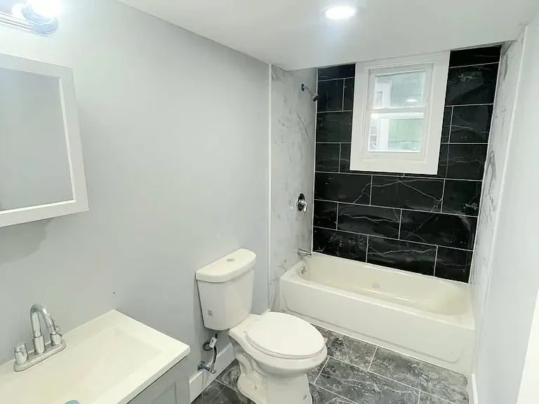 71 N Munn Ave #1 — photo 6 of 6