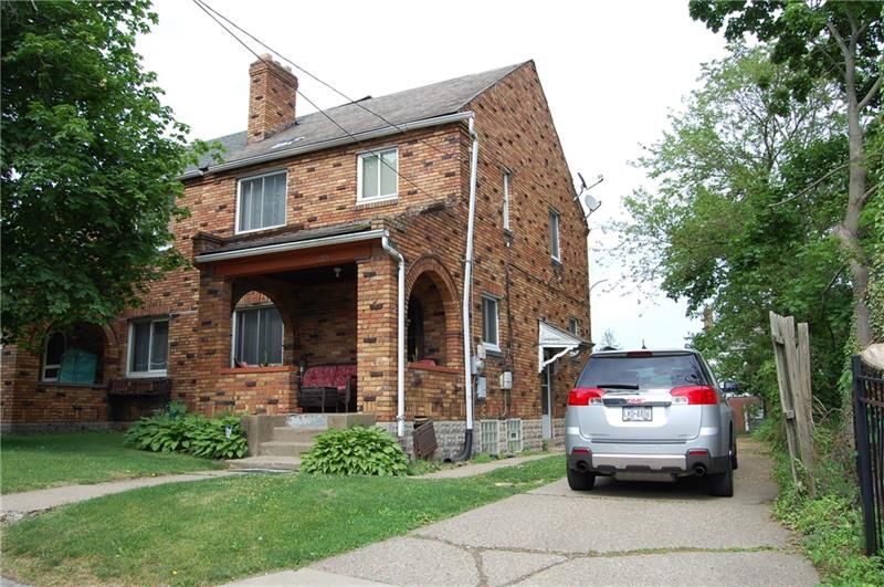 119 Hochberg Rd, Pittsburgh, PA 15235