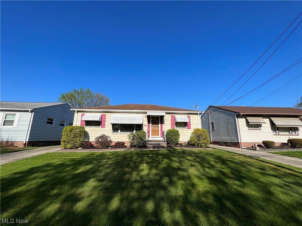 6418 Mandalay Dr, Parma Heights, OH 44130 Trulia