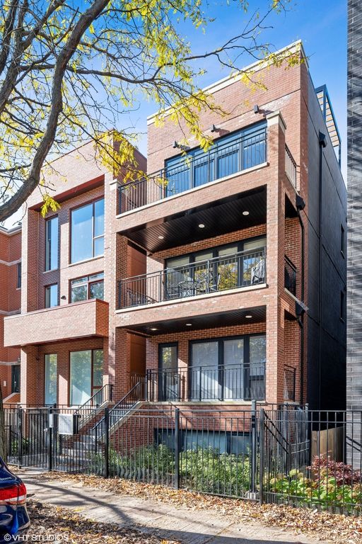 1106 N Marshfield Ave #2, Chicago, IL 60622