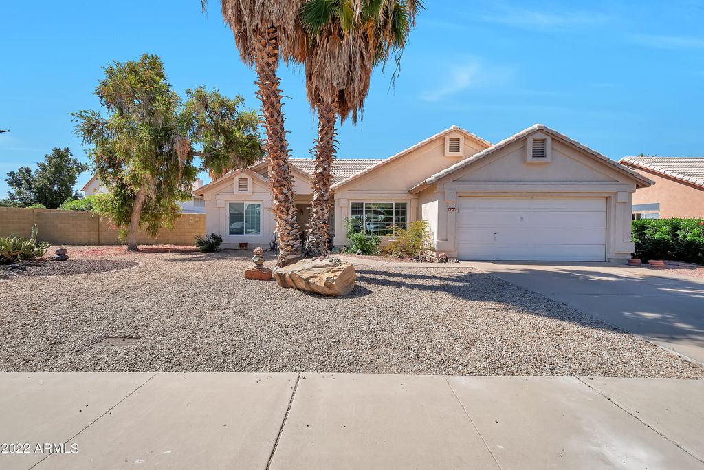 6543 E Fairfield St, Mesa, AZ 85205