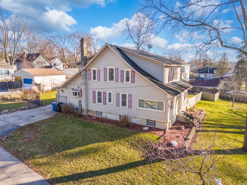 218 Cottage Ave, Carpentersville, IL 60110 Trulia