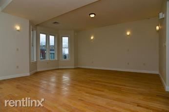 48 Dudley St, Boston, MA 02119