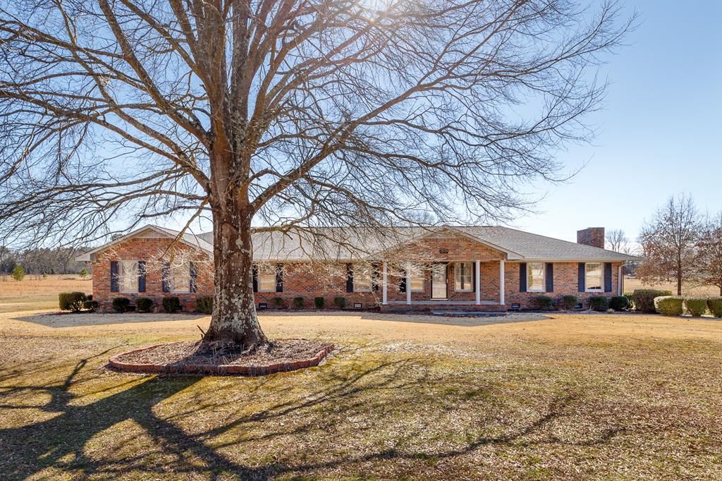 650 County Road 274, Florence, AL 35633