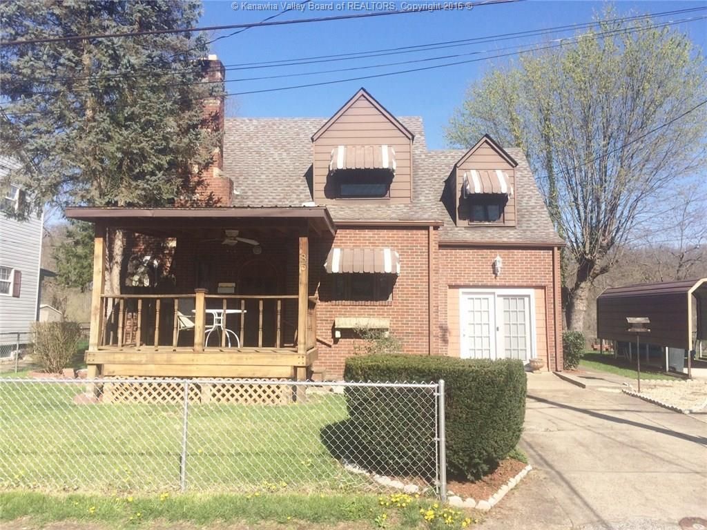 85 Riverside Dr, South Charleston, WV 25303