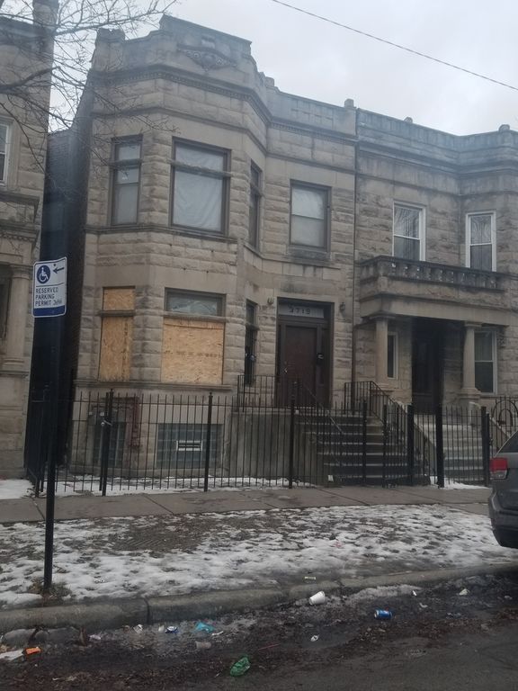 3719 W Lexington St, Chicago, IL 60624