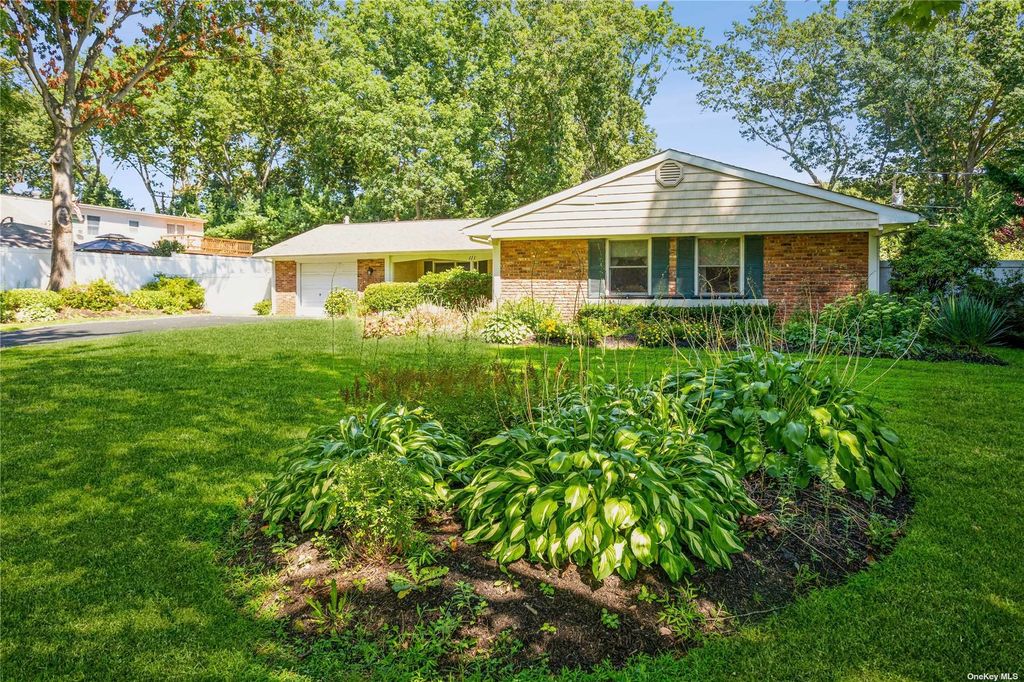 111 Sycamore Circle, Stony Brook, NY 11790 Trulia