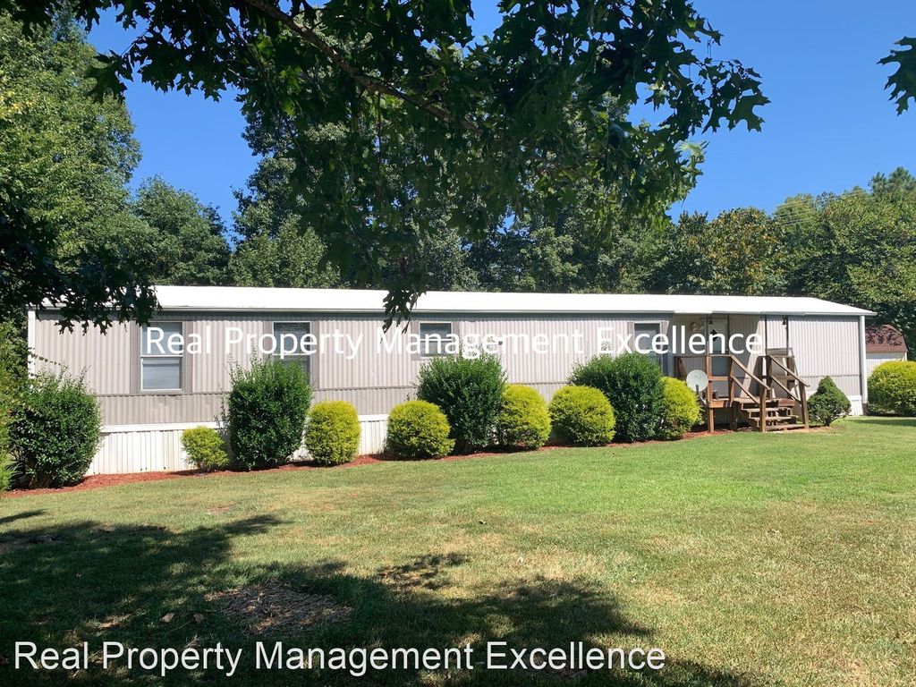 3152 Cotten Rd, Raleigh, NC 27603