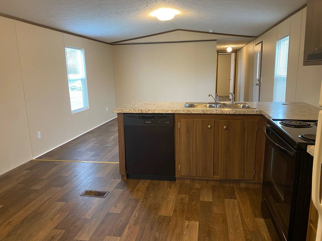 2448 Cassidy Rd, Thomasville, GA 31792