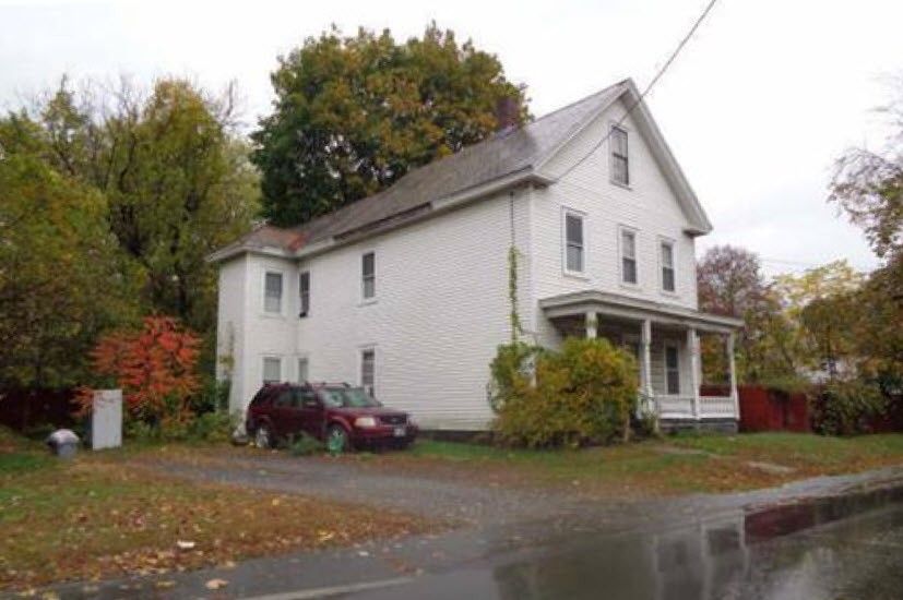 79 Church St, North Walpole, NH 4 Bed, 2 Bath MultiFamily Home 4