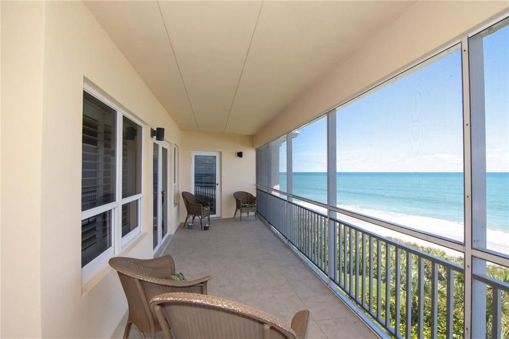 8810 S Sea Oaks Way #406, Vero Beach, FL 32963