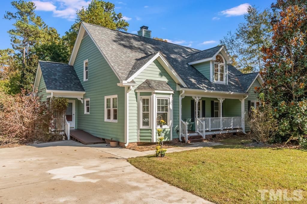 219 Wintergreen Dr, Garner, NC 27529