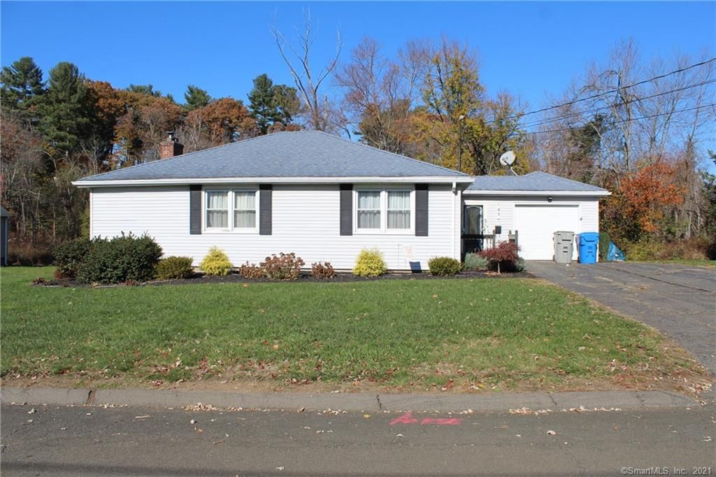 57 Hardwick Rd, Bristol, CT 06010