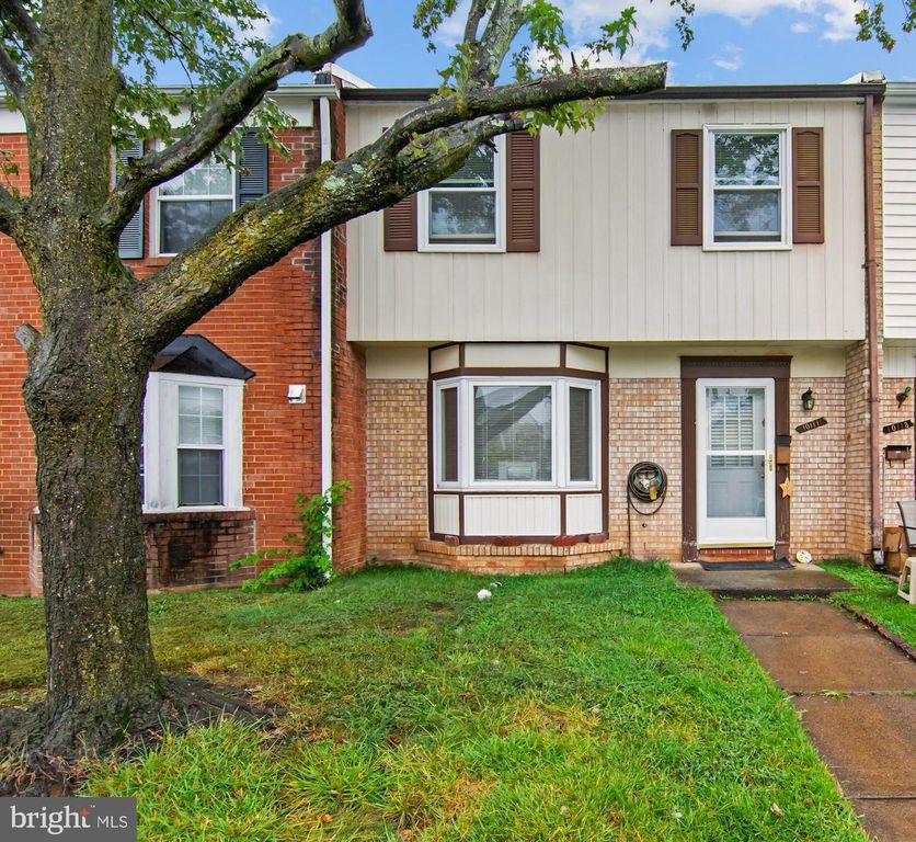 10111 Irongate Way, Manassas, VA 20109 3 Bed, 3 Bath SingleFamily