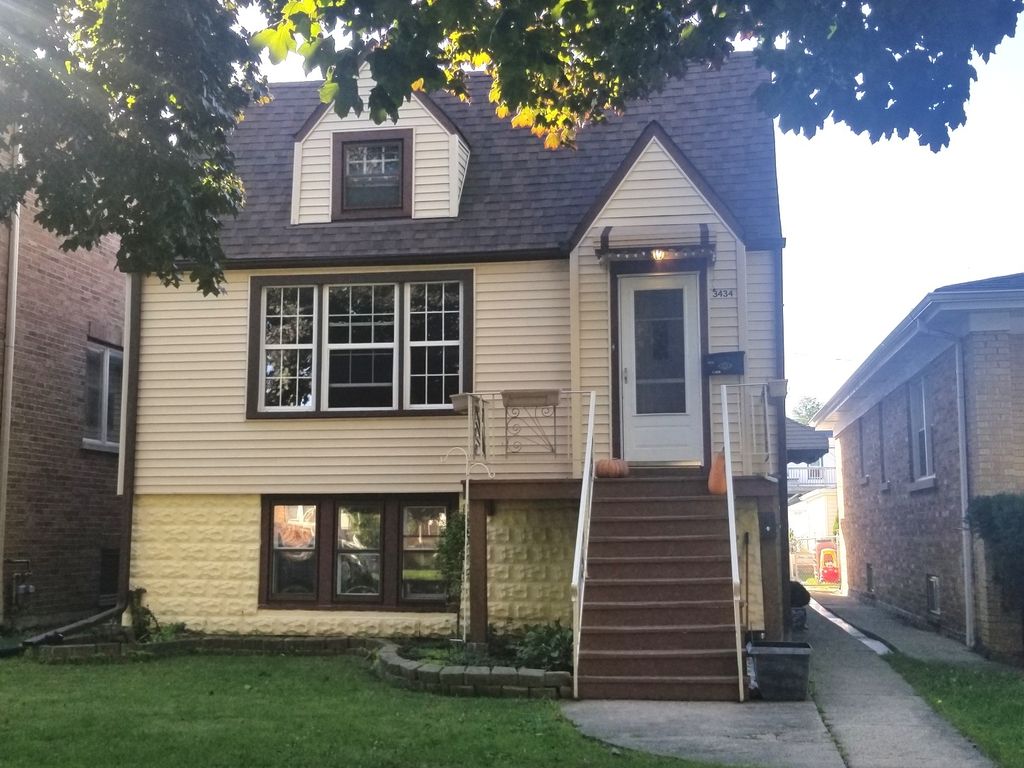 3434 N Page Ave, Chicago, IL 60634