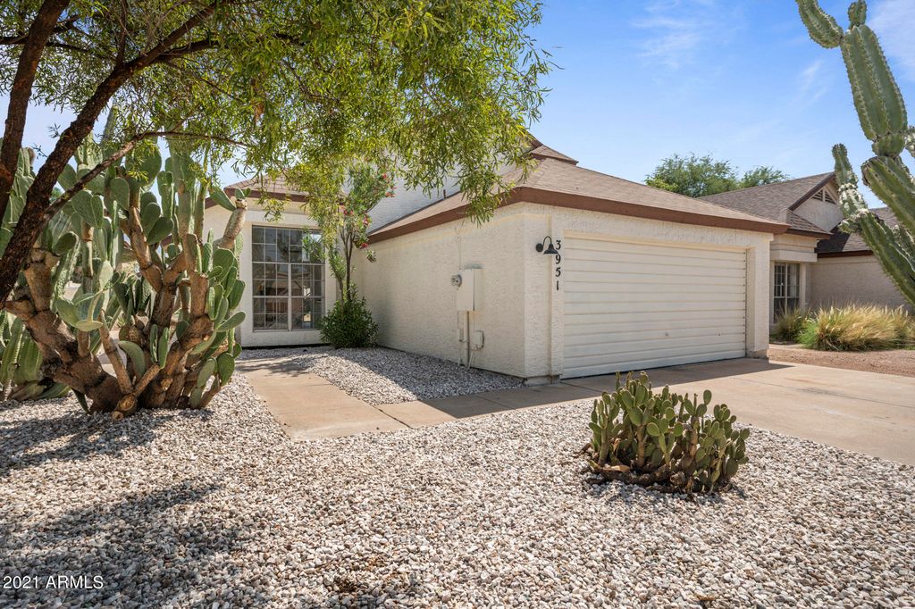 3951 W Butler St, Chandler, AZ 85226