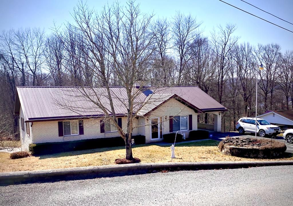 262 Bluewell Ave, Bluefield, WV 24701 Trulia