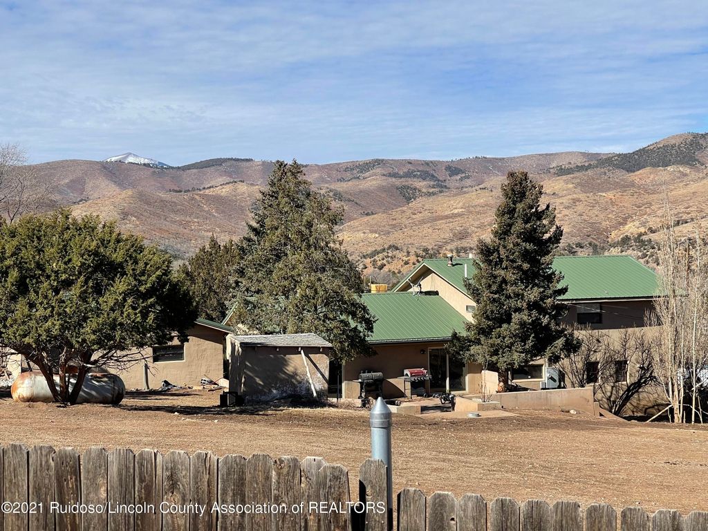 157 Rancher Rd, Ruidoso Downs, NM 88346 3 Bed, 2 Bath SingleFamily