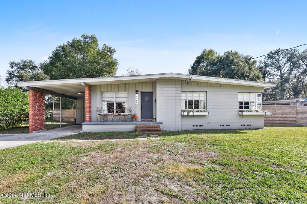 2440 PATSY ANNE DR, Jacksonville, FL 32207