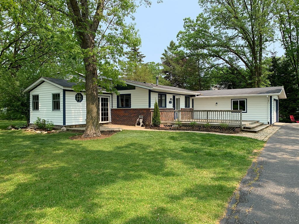 40056 97th St, Genoa City, WI 53128 Trulia