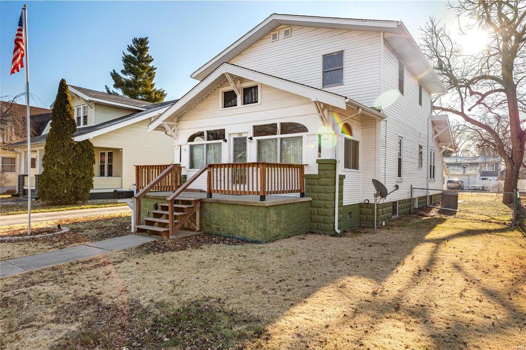 208 Park Ave, Gillespie, IL 62033 Trulia