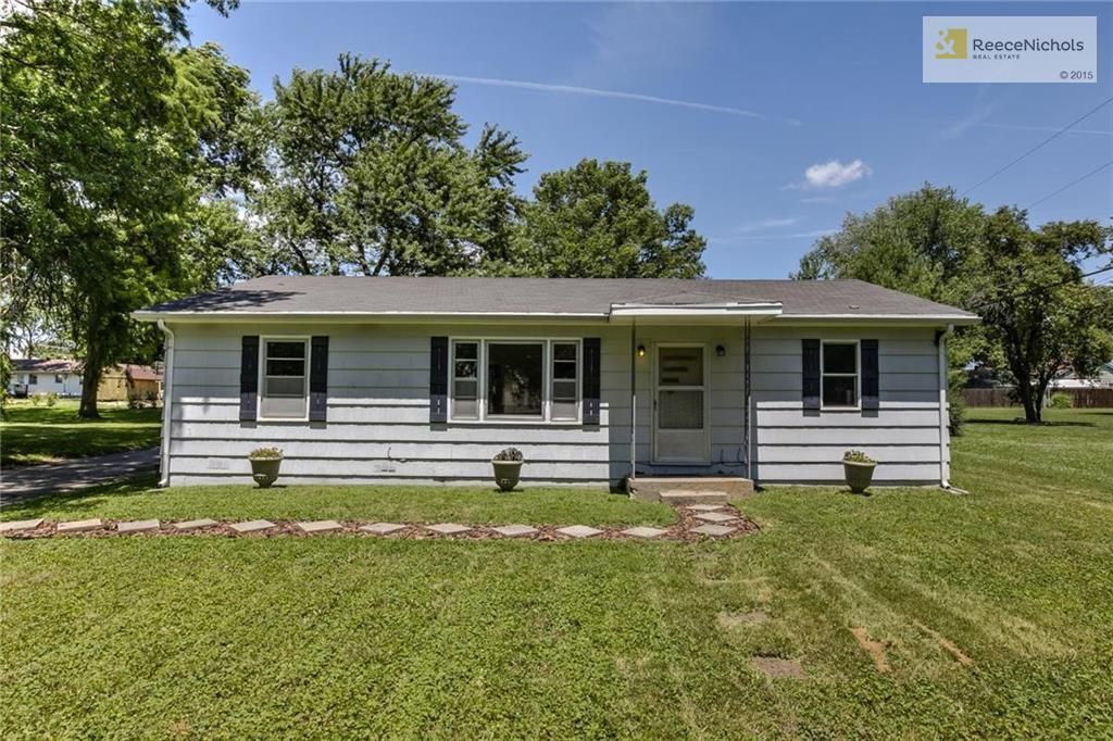 15404 Olive St, Basehor, KS 3 Bed, 2 Bath SingleFamily Home 25