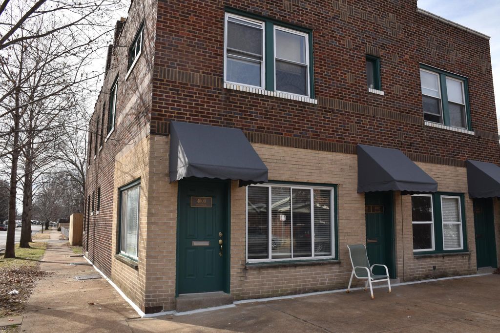 4002 Tholozan Ave #1F, Saint Louis, MO 63116