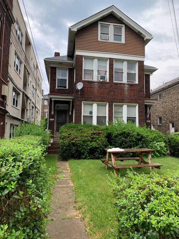 5567 Hobart St #1, Pittsburgh, PA 15217