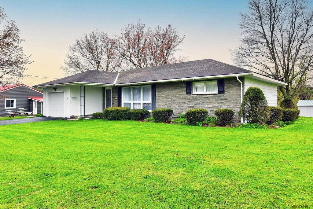 32 Clark Ave, Fort Plain, NY 13339