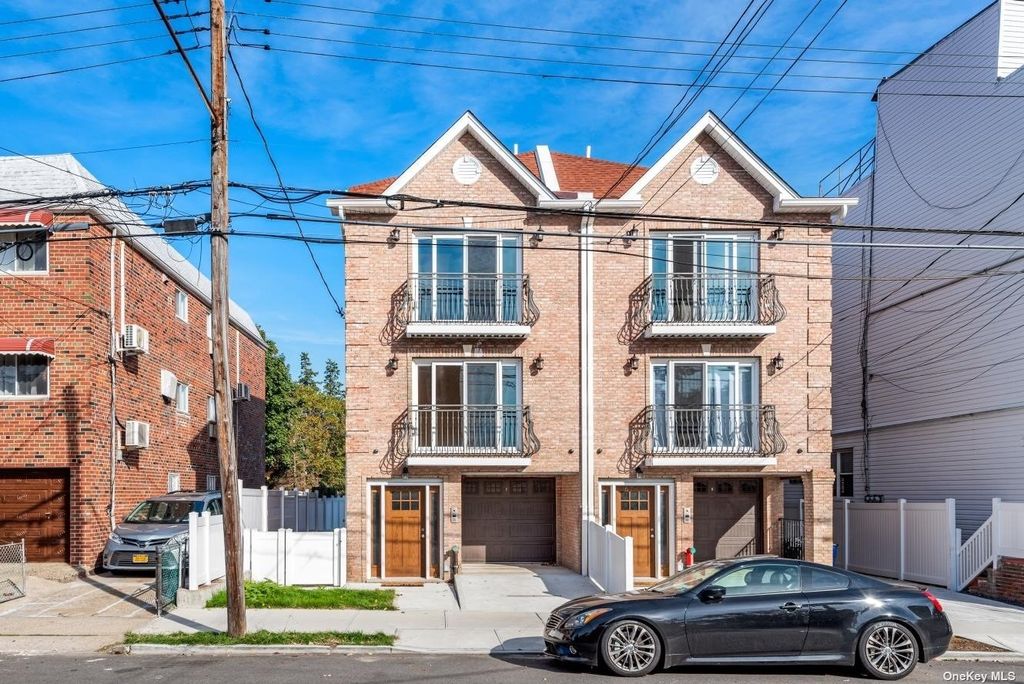 6741 73rd Place, Middle Village, NY 11379 Trulia